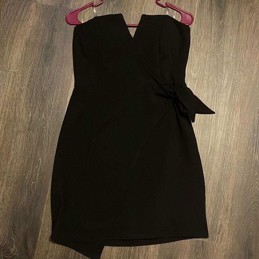 New dress. Never used. With tags.